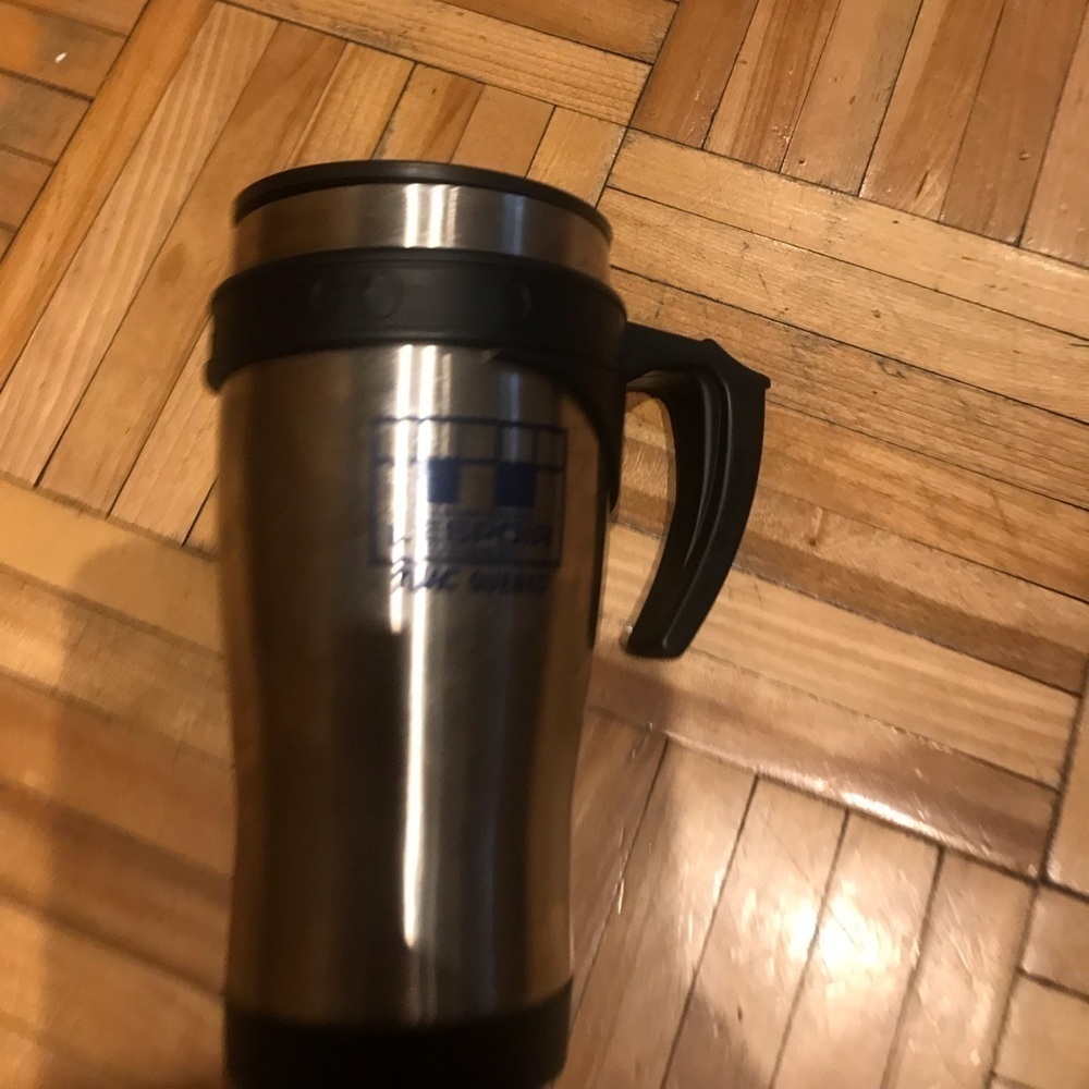Free whit purchase coffee thermos​​